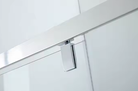 Simple Glass Bathroom2